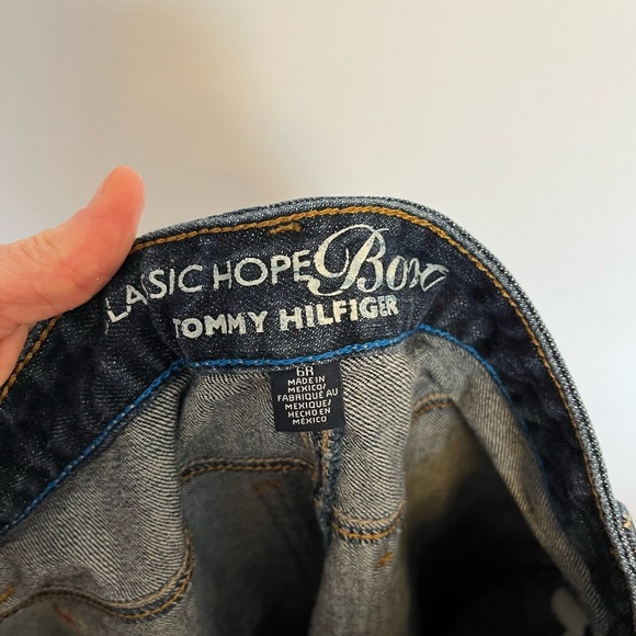 Tommy Hilfiger Classic Bootcut Blue Denim Jeans size 6 - Picture 6 of 6